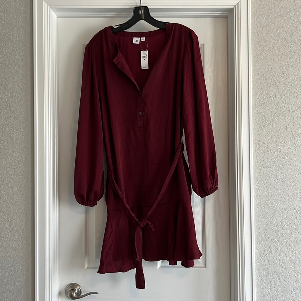 NWT GAP maroon dress size M